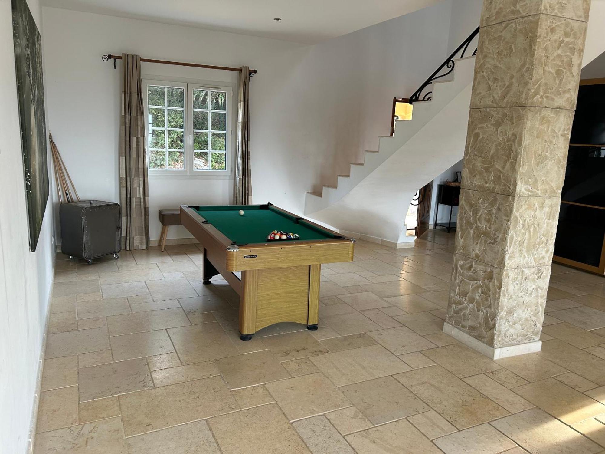 Magnifique Villa Avec Piscine Сен-Максимен-ла-Сент-Бом Экстерьер фото